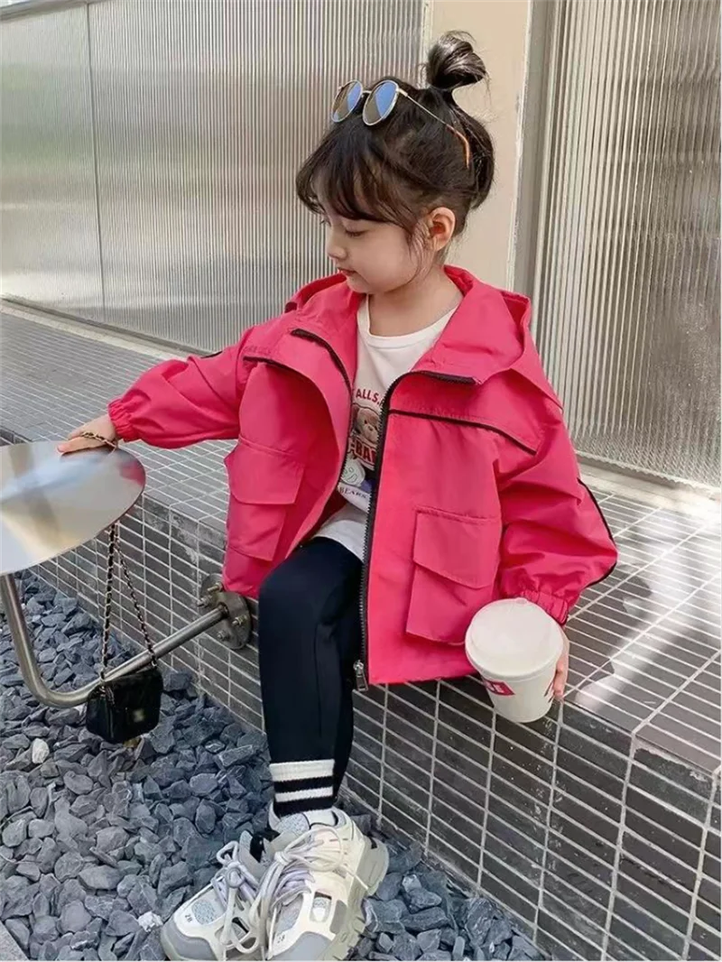 Girls Fashion Hooded Jackets 2024 New Kids Autumn Coats Children Spring Casual Zipper Trench Toddler Trends Solid Colour Clothes