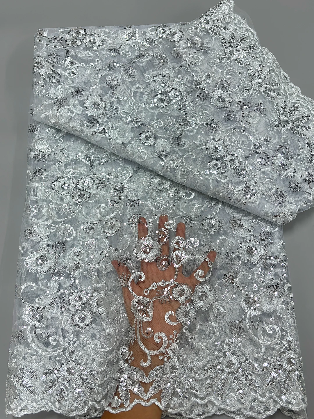 

New Deseig Nigerian Sequins Tulle Lace Fabric 2025 5 Yards African French Mesh Lace Material Bridal For Wedding Dress Party