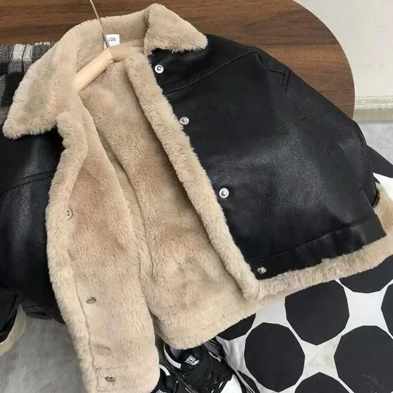 

Jackets Boys Leather Clothing New Winter Plush Thickening Handsome Children Clothing Loose Coat Jacket Black 2024 Cool