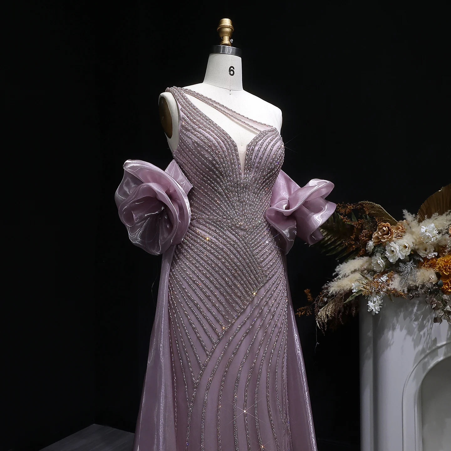 Sharon Said Dubai Luxuriöses Einschultriges Abendkleid mit Langer Schleppe, Stark Perlenbestickt, Saudi-Arabisches Damen-Abendkleid SS016 Maßanfertigung – Detail 11