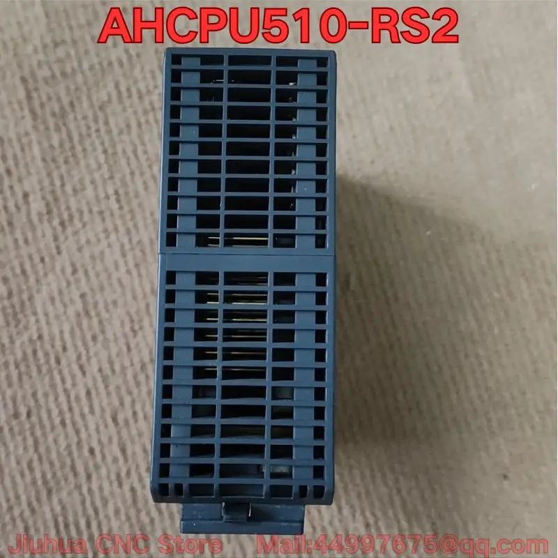 

Проверка функциональности б/у модуля ПЛК AHCPU510-RS2 показывает нормальную работу. Последние цены на 2026 год.