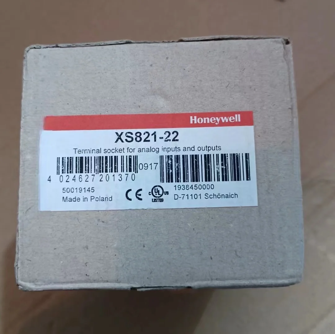 XS821-22  brand new  1 pcs price   in stock