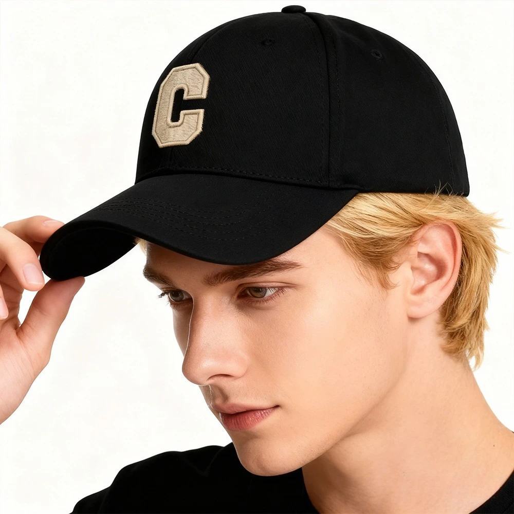 Baseball Cap with Three-dimensional Letters Universal Couple Cap for Men and Women in All Seasons Outdoor Sun Hat Hip-hop Hat