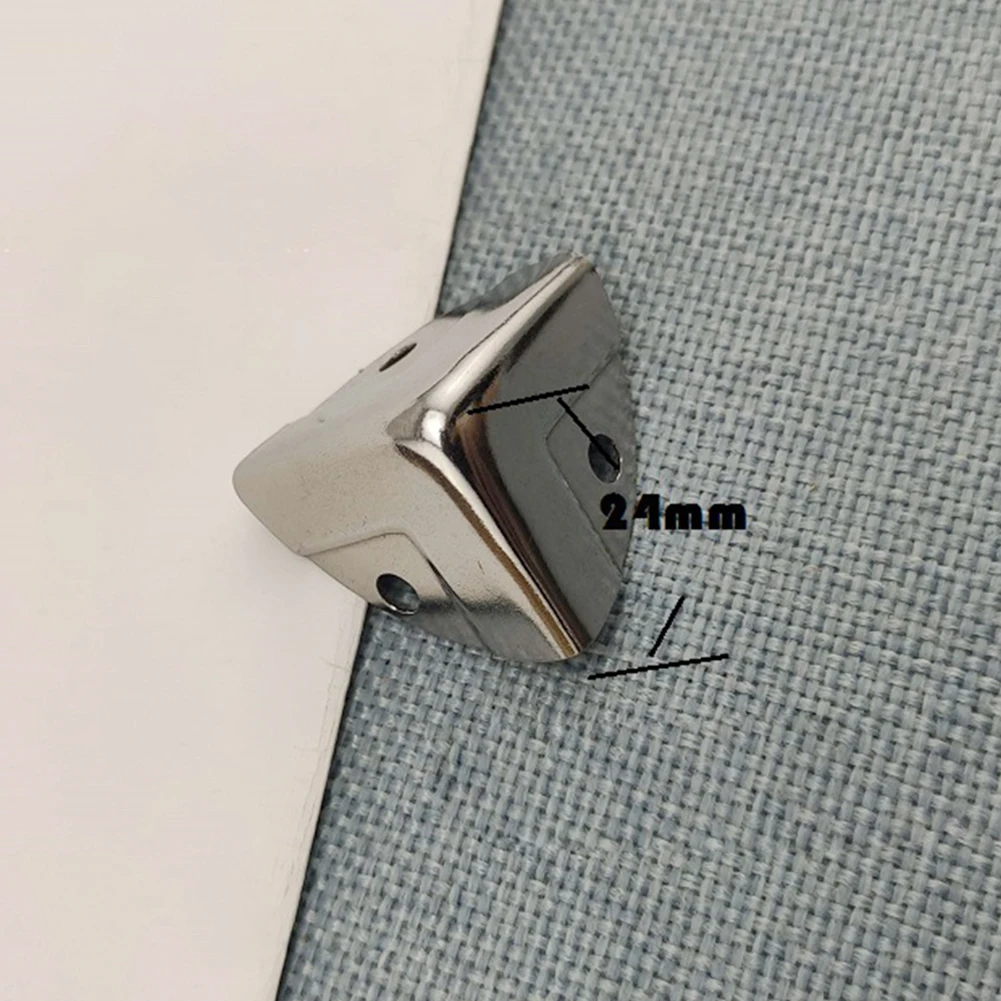 

4/8/12pcs Antique Wooden Box Corner Iron Protection Case Edge Guard Gift Box Corner Cover 2.4x2.4x2.4cm Furniture Cabinets Decor