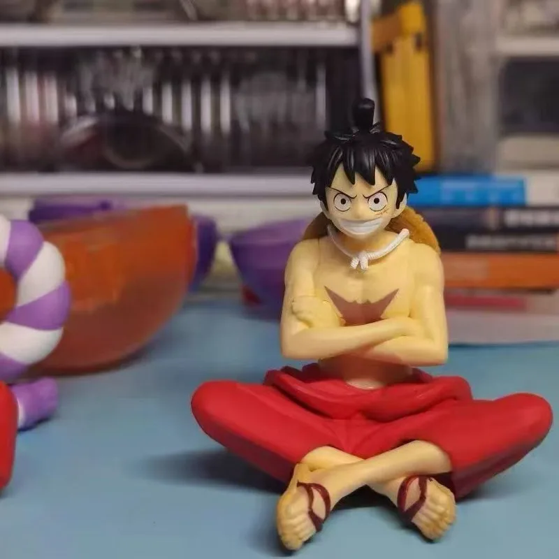 Bandai Original Anime One Piece Gashapon Land of Wano Luffy Yamato Sitting Action Figure Model Toys desktop ornament gifts
