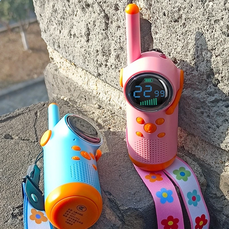 อุปกรณ์สื่อสารไร้สายสำหรับเด็ก Adventure Ready พร้อมคุณสมบัติความบันเทิงที่หลากหลาย 15UB