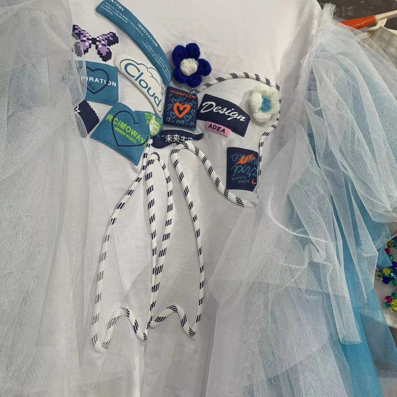 オリジナルデザインカラーブロックマカロンメッシュスプライシング妖精 Tシャツ新しい夏のエレガントな半袖 Tシャツかわいい弓 O ネックカジュアルトップ