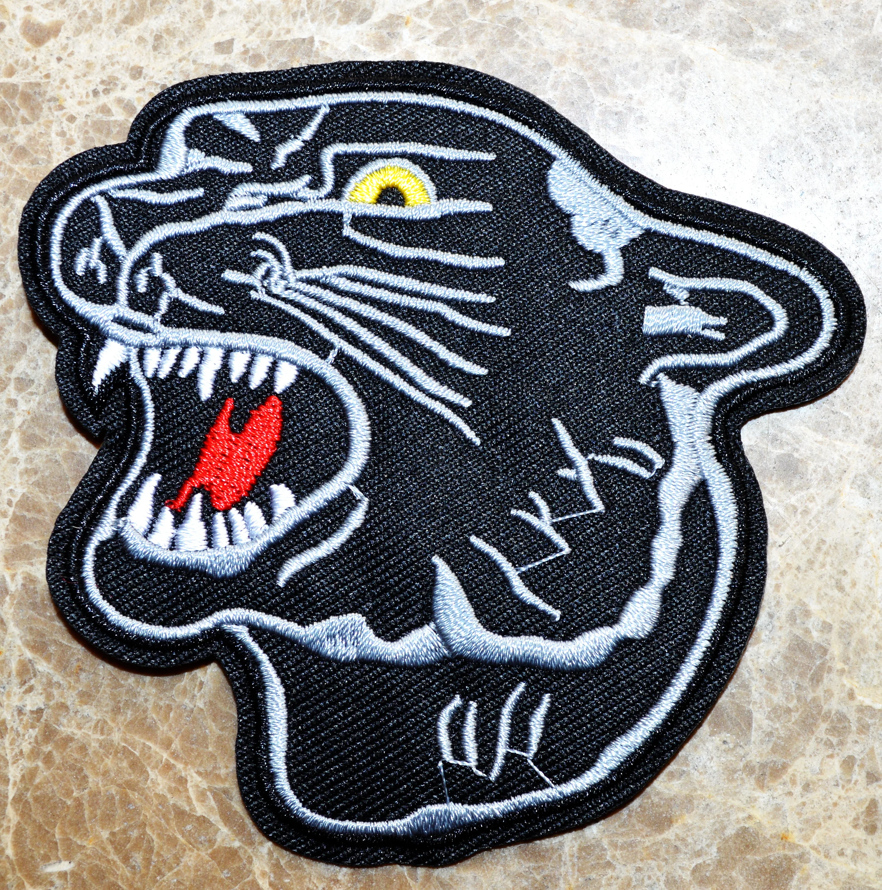 Roaring Black Leopard Beast Embroidered Patches For Clothing Iron On Patches On Clothes DIY Cartoon Patch For Cloth ≈ 9 * 8 cm
