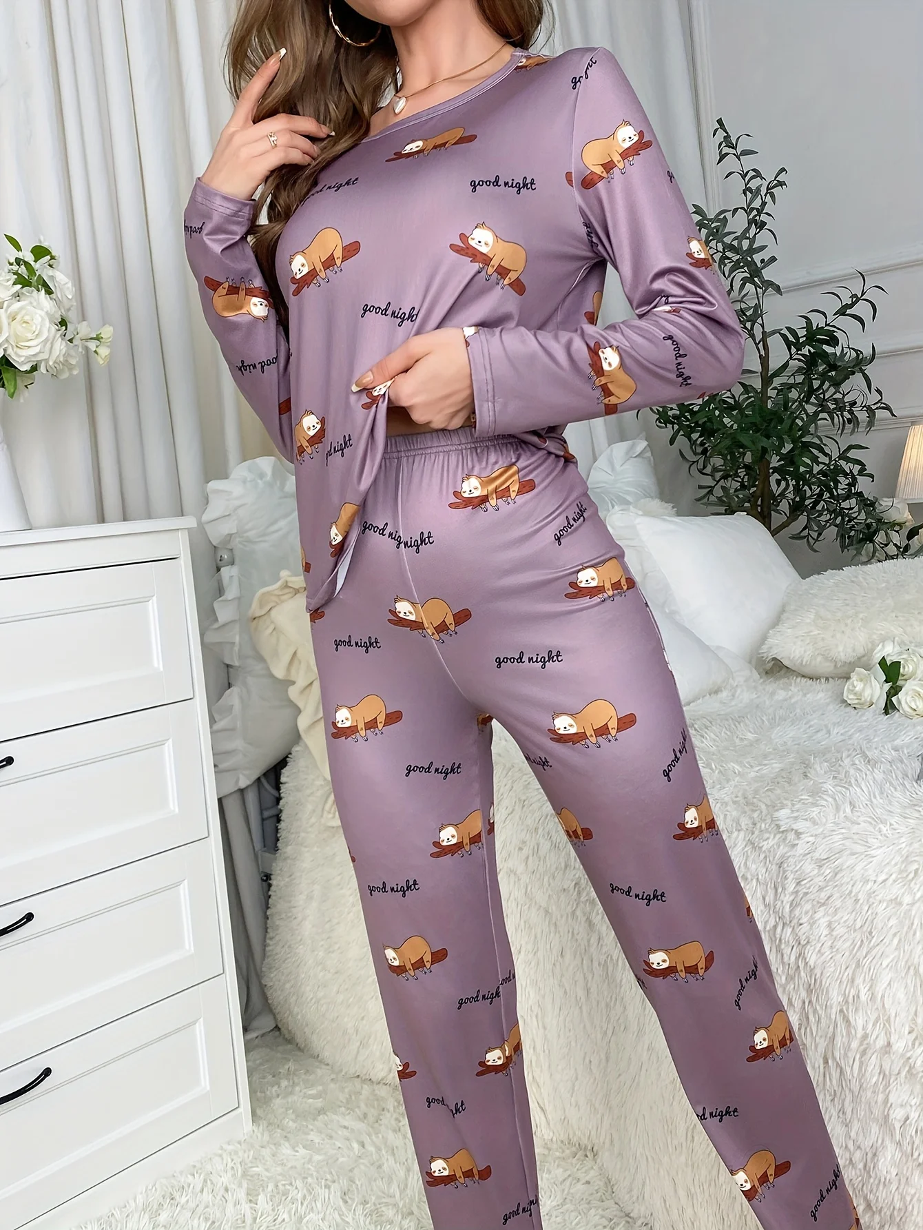 Women\'s new style casual pajamas set cartoon long sleeves and pants two sets of cute home wear