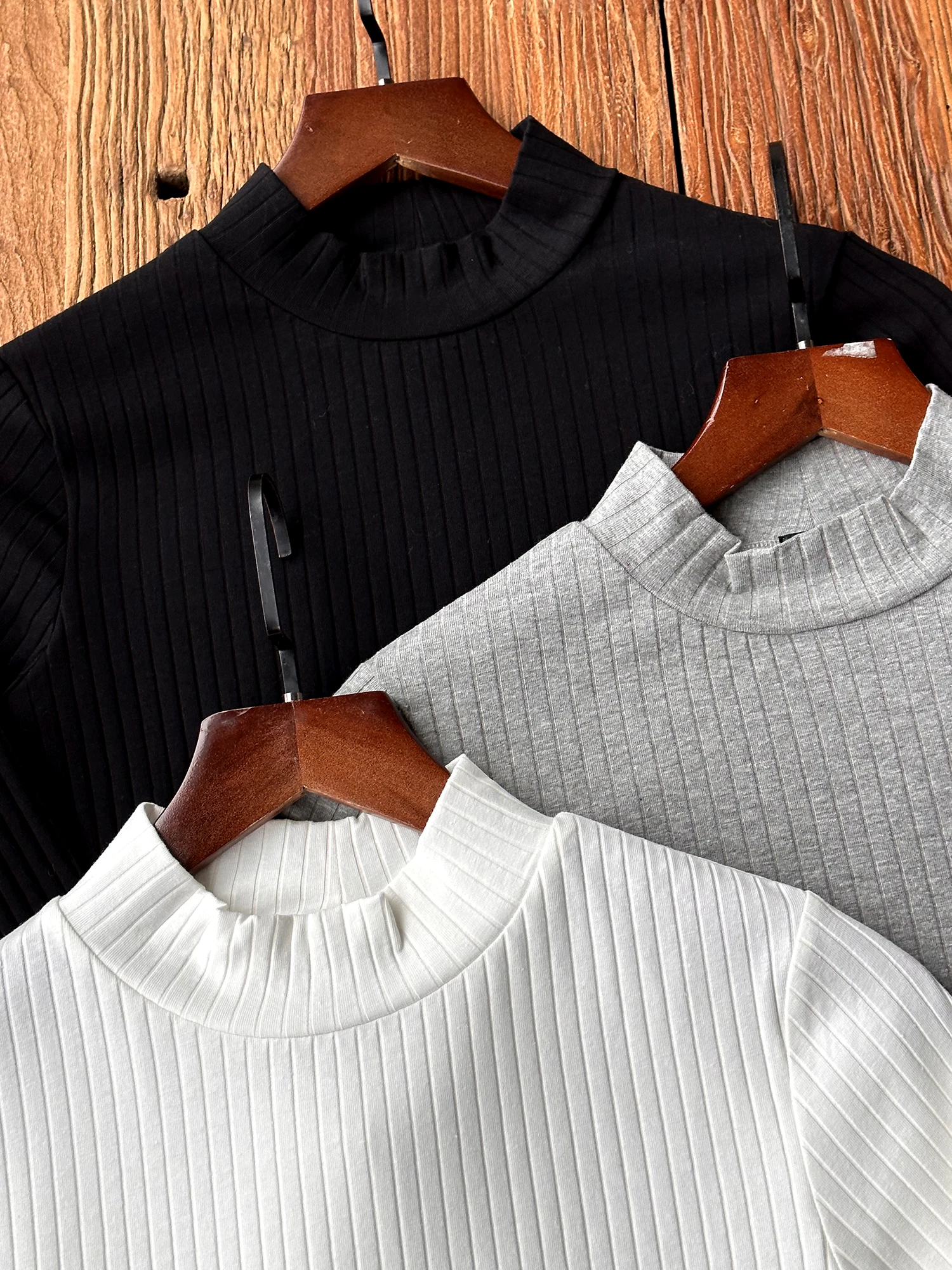 Ele Slimming f High Ne Base irt ملابس تريكو نسائية ذات لون نقي للخريف والشتاء بطبقة أساسية