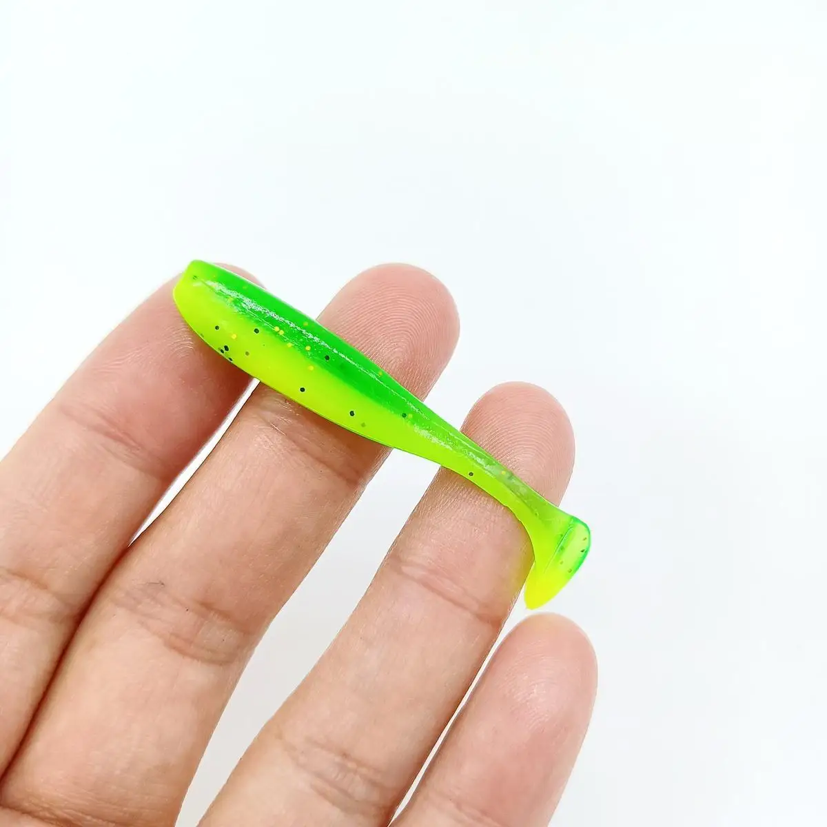 DUODUOYU 50PCS 35mm/0,35g 40mm/0,45g Micro T-schwanz Weiche Angeln lockt Kleine Künstliche Köder Jig Wobbler Bass Hecht Angelgerät – Detail 4
