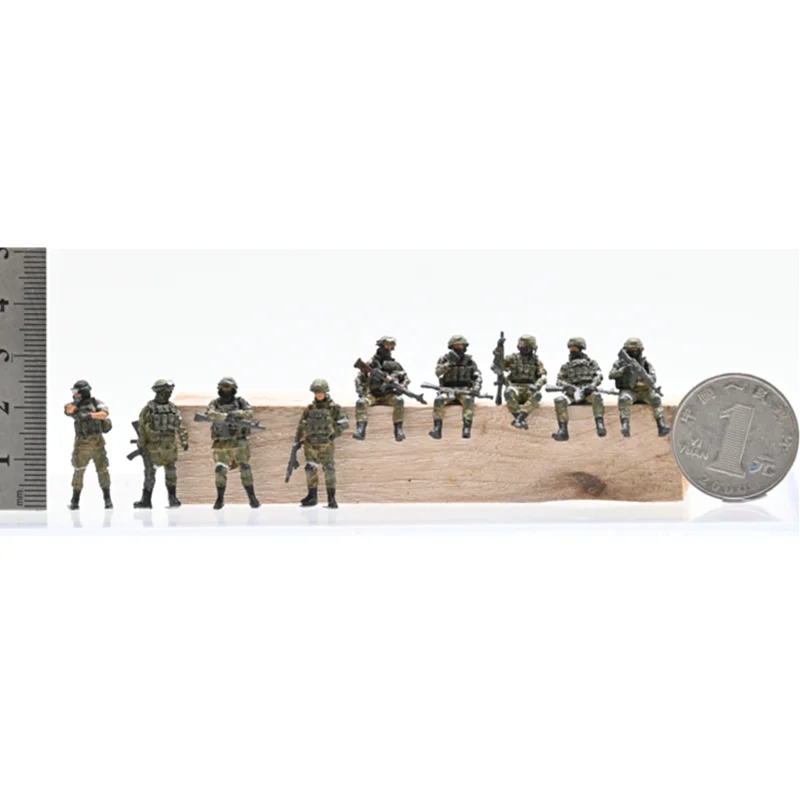 1:72 Scale Model Russian Army 9 Soldier Figure Toy DIY Russia-Ukraine Conflict Scene Doll Ornament Collection Display For Adult