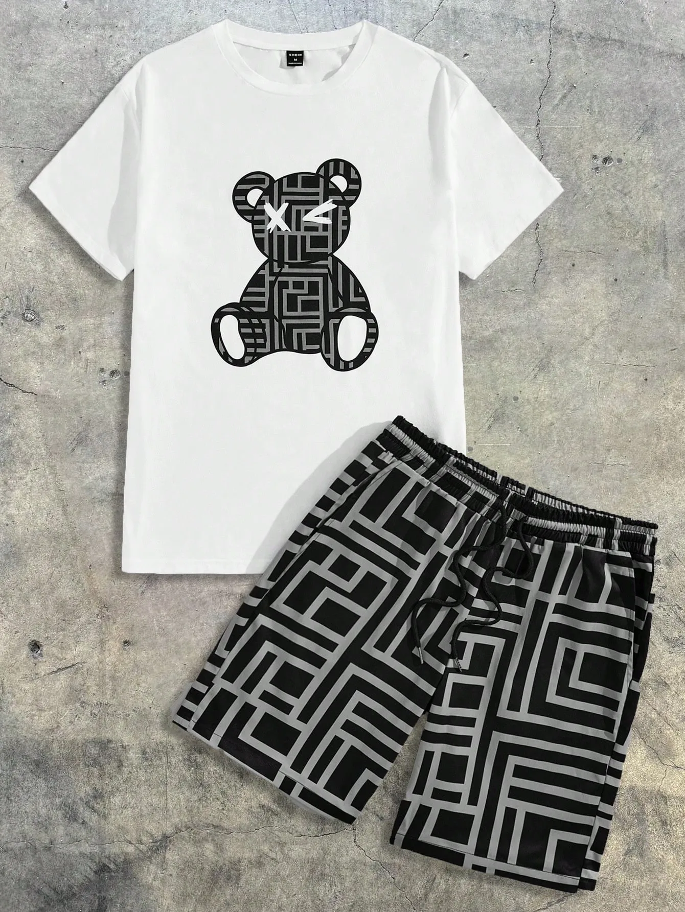 2026 Summer Men's Short-Sleeved Shorts Set with Bear Print Breathable Lightweight Casual Fashionable Outdoor Men's Clothing - Image 5