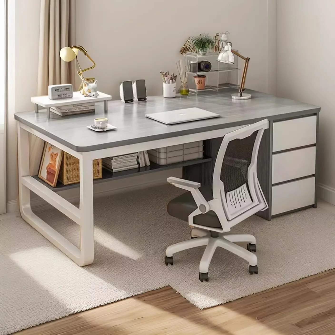 

Компьютерный стол Стол для спальни Простой стол для аренды дома Простой современный письменный небольшой шкаф-стол