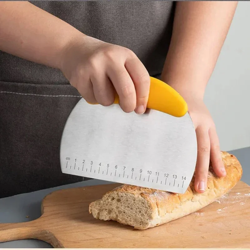 الفولاذ المقاوم للصدأ مع مقياس الخبز البيتزا قاطع العجائن المعجنات مكشطة عجينة سكين المطبخ المنزلية كعكة الخبز مكشطة أداة الخبز