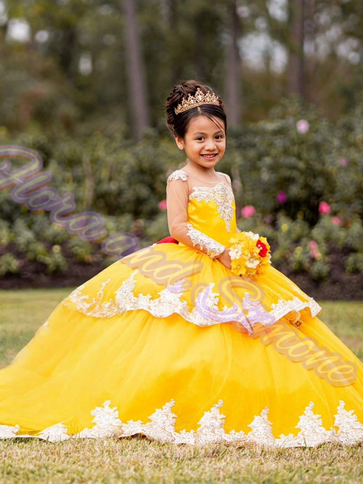 Customized Golden Gorgeous Embroidery Long-sleeved Floor-length Princess Dress Flower Girl Dress for Birthday Formal Receptions