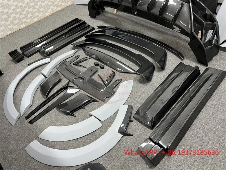 For Audi Q8 RSQ8 Body Kit RSQ8 Q8 Upgrade M Style Half-Carbon Fiber Front Bumper Rear Bumper Spoiler Hood Exhaust Pipe Fender