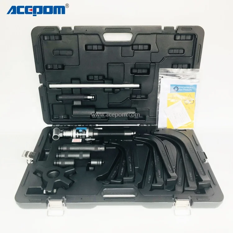 Zestaw do demontażu z siłami nacisku do 100 kN (11,2 tony amerykańskie), hydrauliczny wrzeciono do łatwego demontażu.