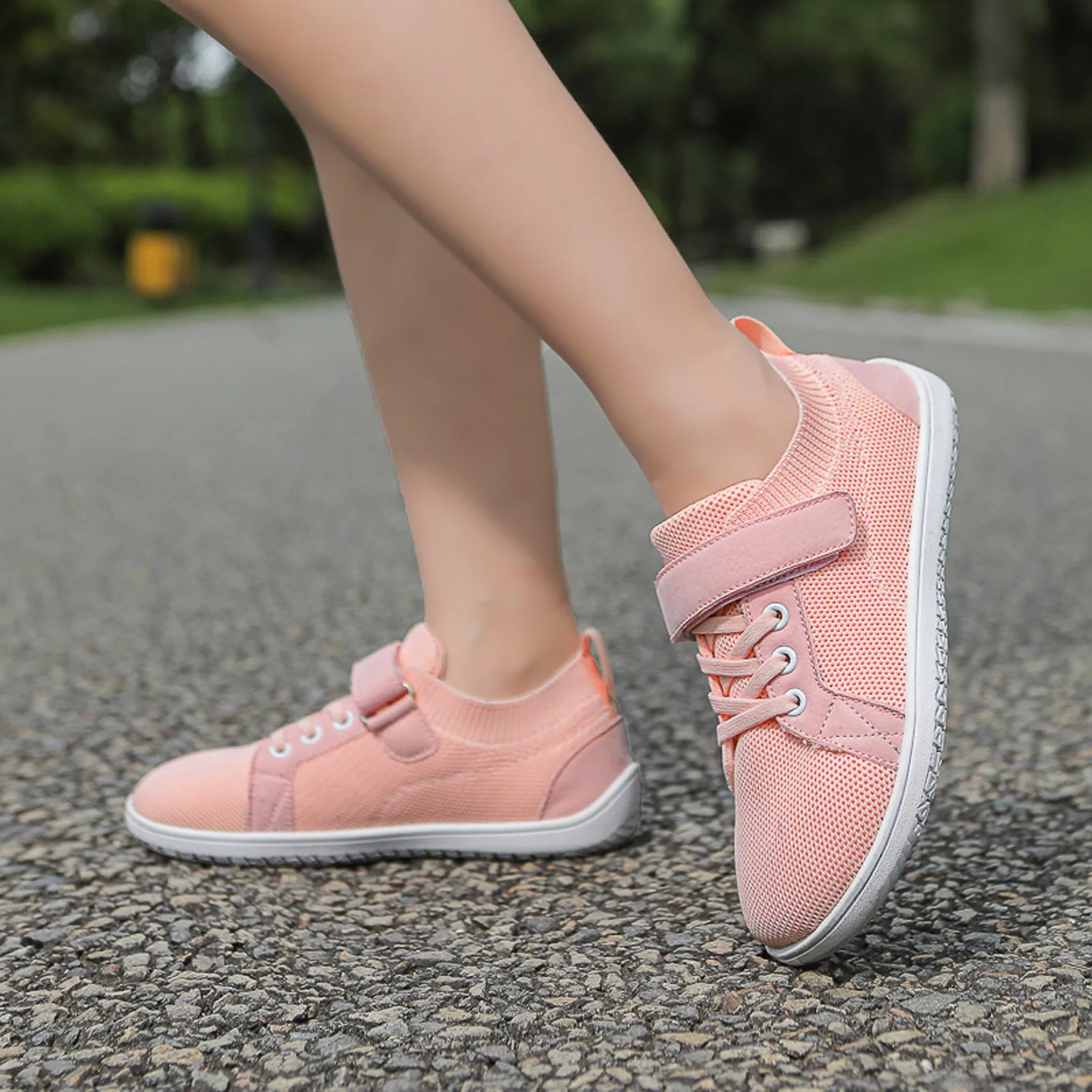 Kids Soft Casual Running Sneaker Boys Girls Wide Toe Sneakers Comfortable Wide Barefoot Shoes Lightweight Naturally Splay Shoes