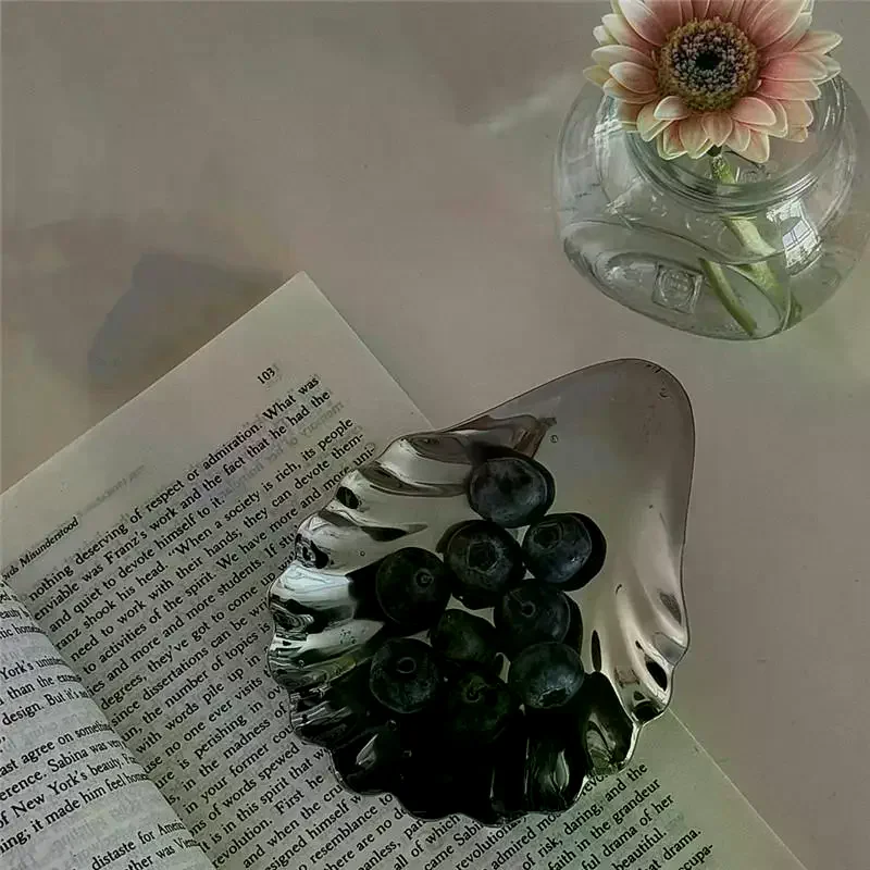 Plate Shell Shaped Dish Metal Cheese Dessert Dish Plate Jewelry Storage Metal Tray Soap Box Table Decoration Stainless Steel