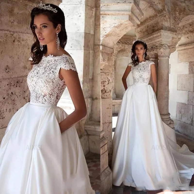 

Wedding Dress No Bra Illusion Scoop Neck Short Sleeve Elgant Satin Bride Vestido Appliques Open Love Robe de mariée