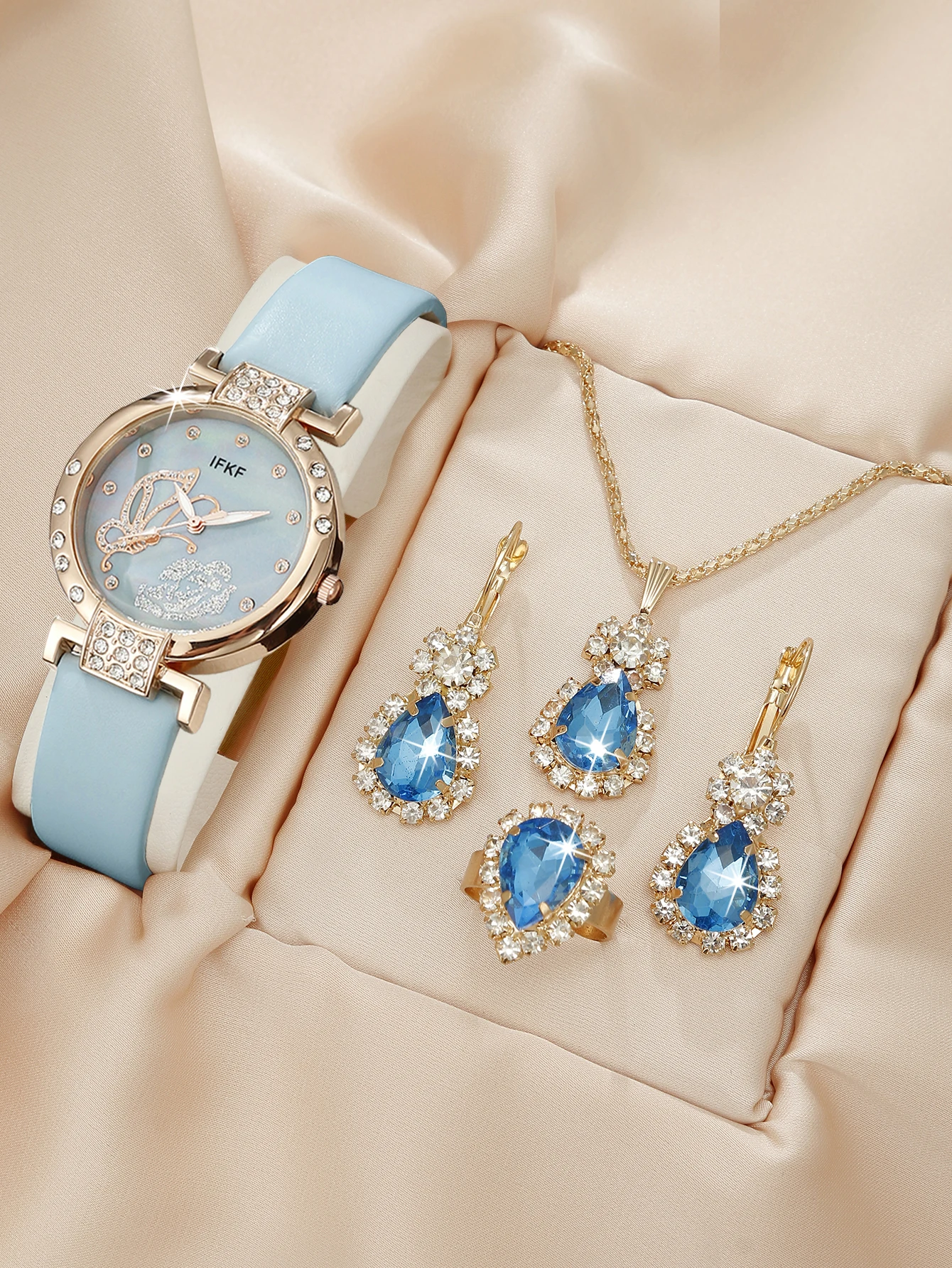 Round, simple and fashionable women's quartz belt watch+three piece set