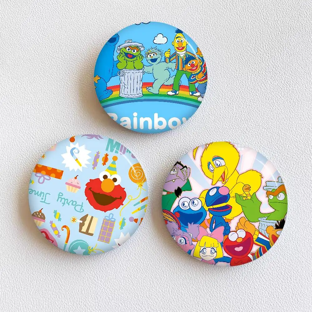 S-Sesame Street Creative Pins Funny Round Snap-in Brooch Badge Backpack Hat Accessories Jewelry Gifts For Friend