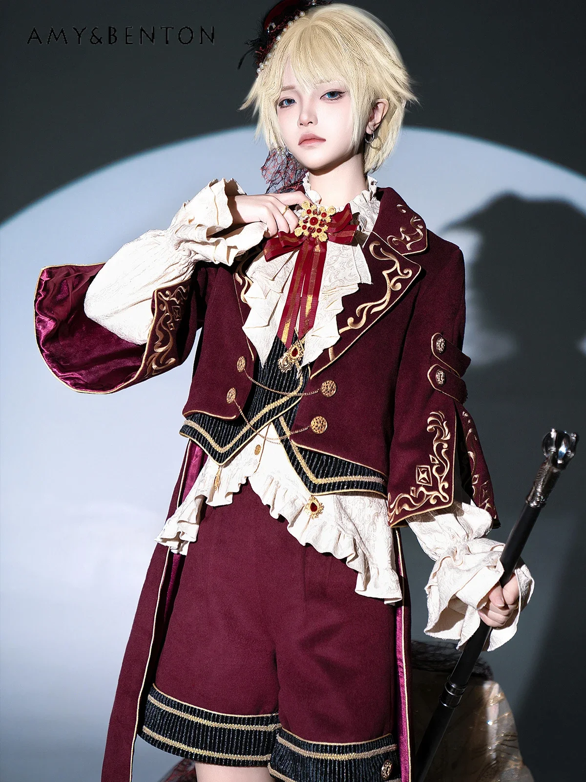 Setelan Tiga Potong Lolita Cape Heavy Industry, Jaket Bordir Lengan Panjang, Kemeja, Celana Pendek, Gaya Istana Inggris, Setelan Pangeran Elegan