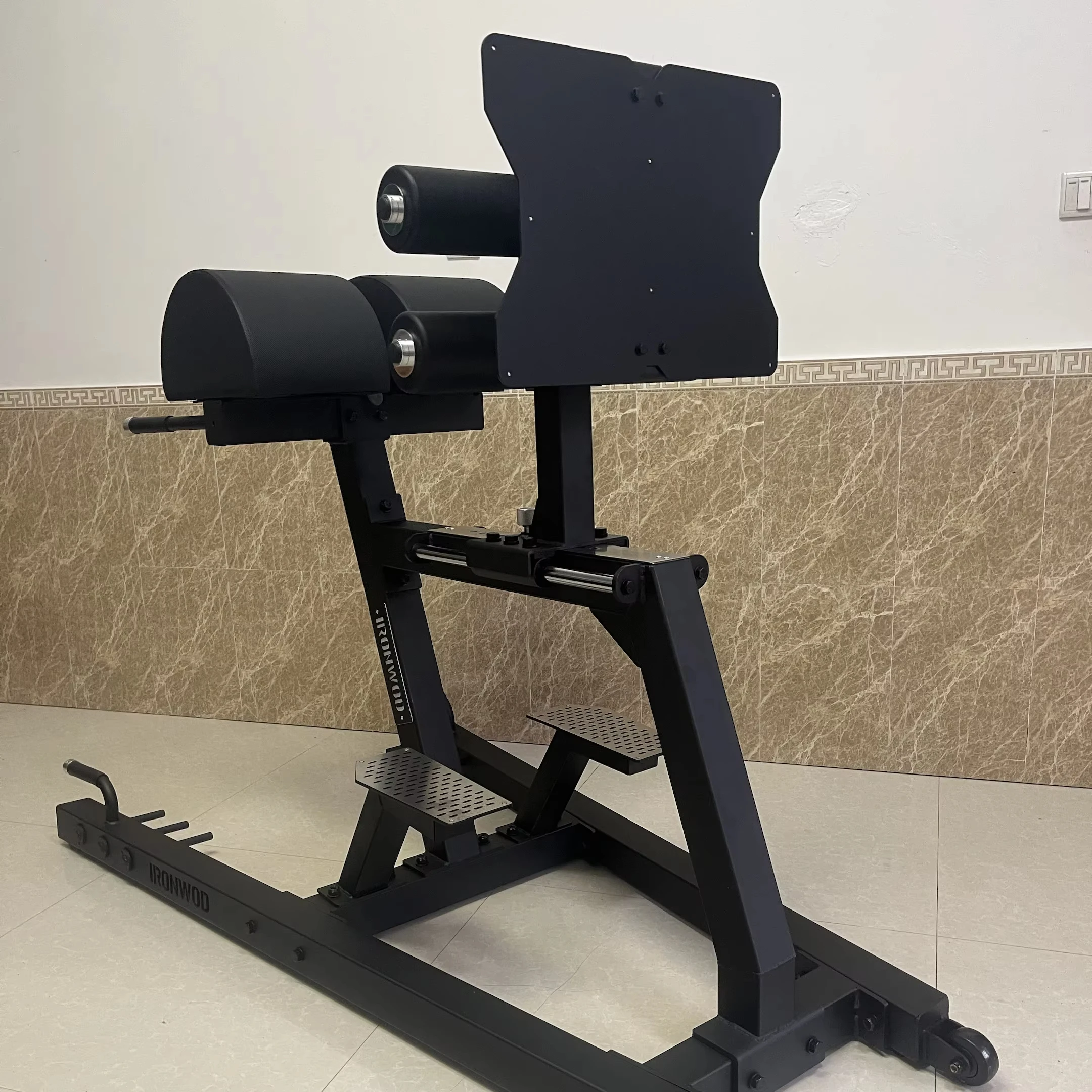 

Multi-Function Roman Chair Hyperextension Bench for Abs Back Glutes Sit-Up Station Workout Gym Strength Training Equipment