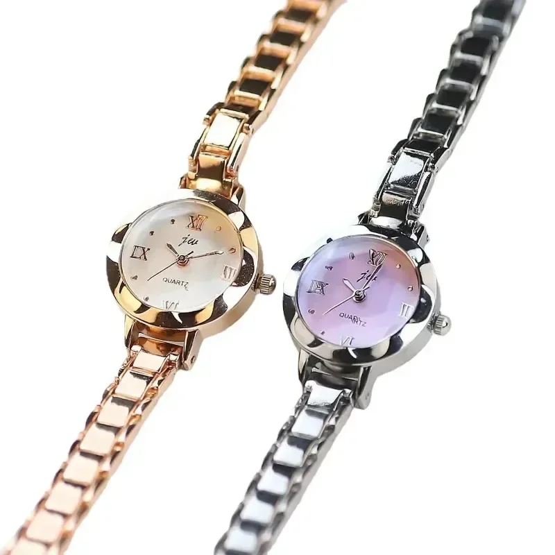 Montre à petit cadran pour femme, argent, acier inoxydable, montre-bracelet de luxe pour femme, robe, bracelet à quartz pour femme, horloge cadeau, 2024