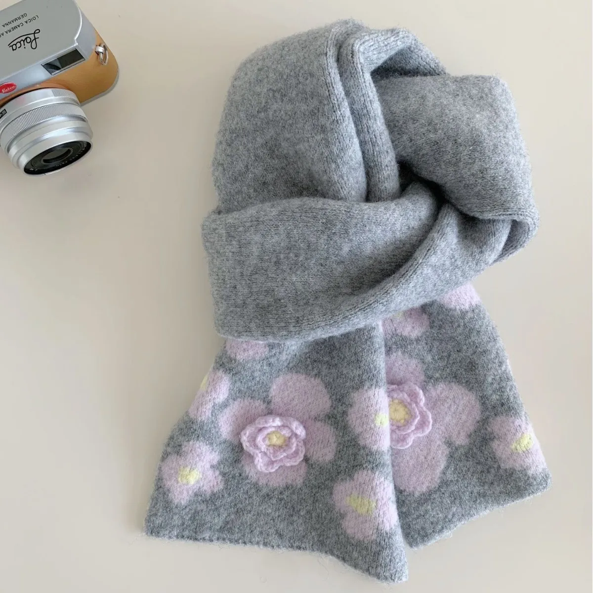 Women 3D Floral Hand Crochet Knit Scarf Floral Jacquard Soft Winter Neck Wrap Sweet Pastel Flower Pattern Daily Casual Outfit