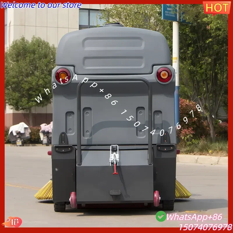 2026 Excellent Quality Park Cleaning Machine Vacuum Parking Lot Sweepers Commercial Cleaning Equipment