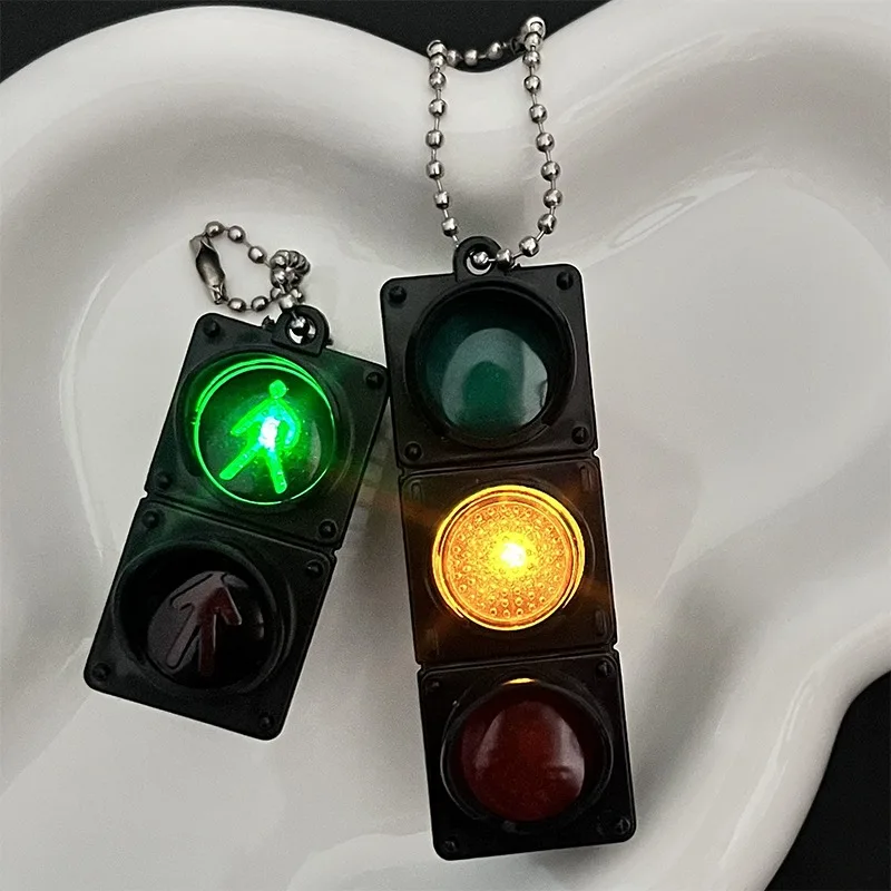 1/2Pcs Simulation Electronic Traffic Light Keychain Pendant Mini Pedestrian Light LED Light-emitting Toy Kids Cognitive Toy Gift