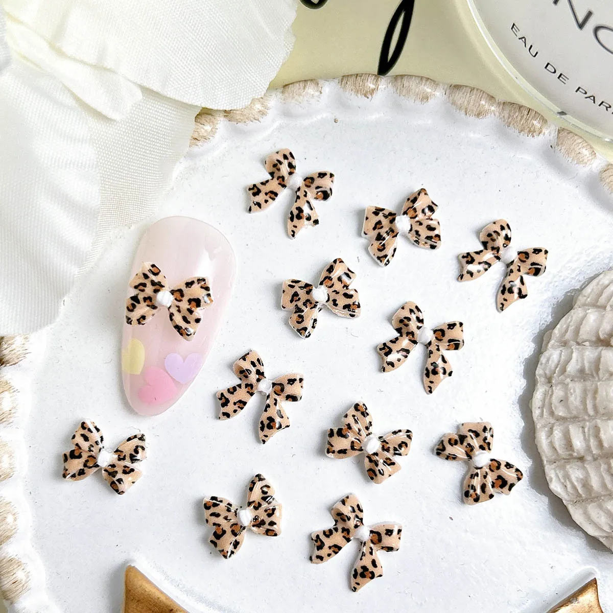 50Pcs/bag Maillard Brown Ribbion Bowknot Nail Charms 8x10mm Classic Leopard Print Bow Tie Nail Decor DIY Kawaii Bow Nail Part