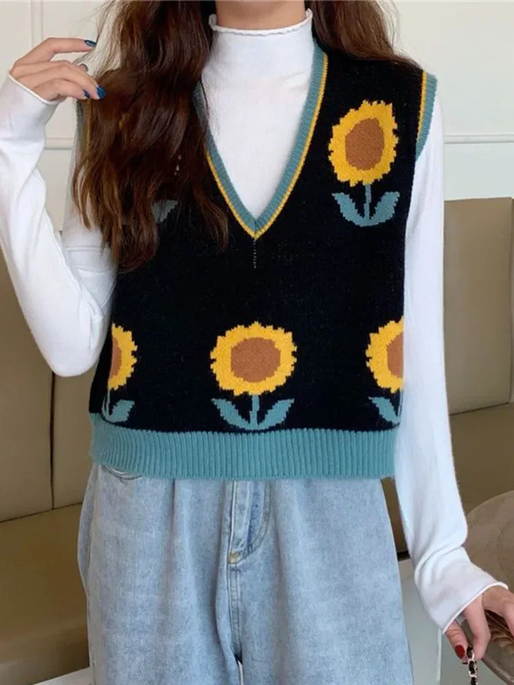 

Vintage Print Sweaters Vest Women Korean V Neck Casual Sweet Knitted Tops Loose Retro Fall Female Floral Patchwork Vest 2025