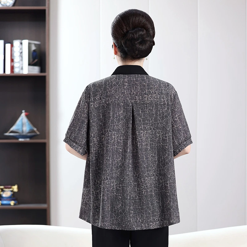 Camicia estiva con colletto classico stampato con motivo in pelle Camicia da donna all'aperto T-shirt casual taglie forti Top casual in tessuto allentato