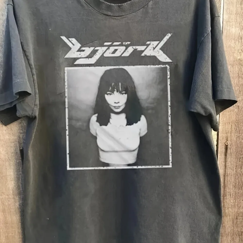 Camiseta Unisex con Temática de Bjork para Hombre, Nueva Camiseta Casual Holgada de Verano, Apta para Hombres y Mujeres