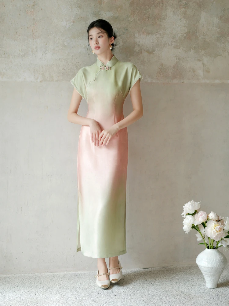 

Шикарное цветное облегающее длинное ципао в китайском стиле для женщин, модное, летнее, 2025, с коротким рукавом, традиционное