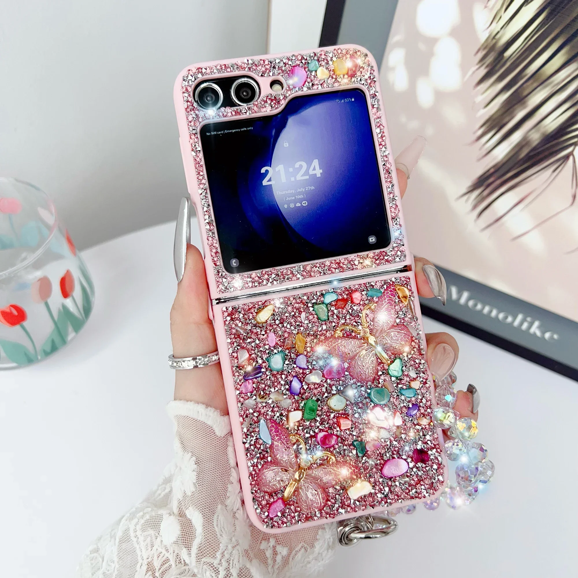 Luxury Glitter Phone Case For Samsung Galaxy Z Flip 7 6 5 4 3 Flip7 Flip6 Flip5 5G Cute Bling Crystal Stone Wrist Strap Cover