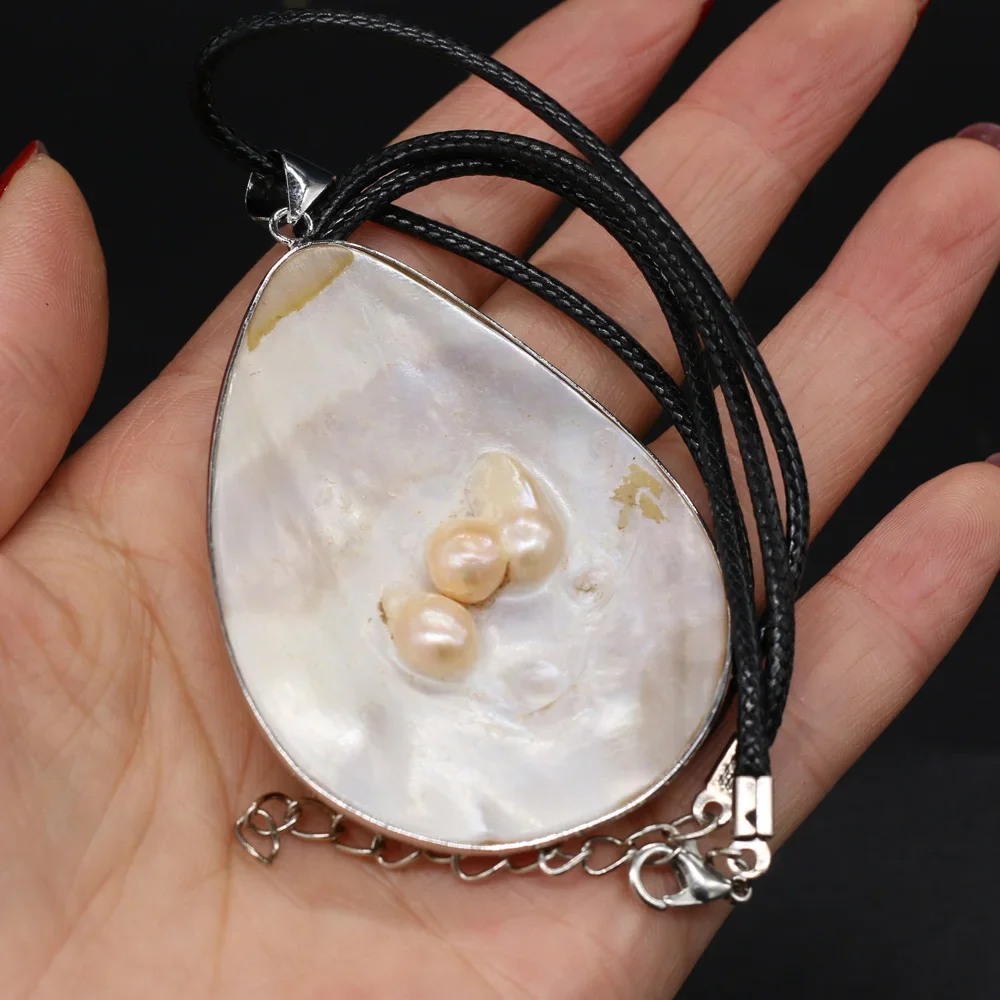 Natural Pearl Mother Shell Pendant Necklace Water Drop Shape Shell Pendant Necklace for Jewelry Gift Length 50+5cm Size 40x60mm