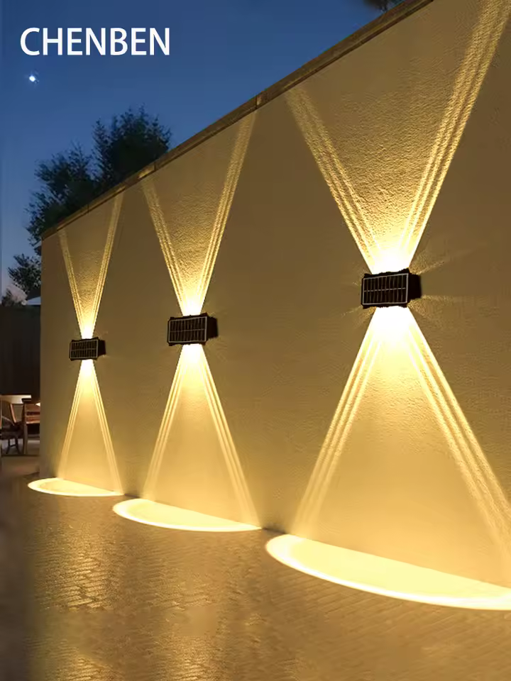 Lâmpada de parede solar ao ar livre, luz morna, impermeável, acima e para baixo, iluminação luminosa, varanda, quintal, jardim, luzes da decoração, parede exterior