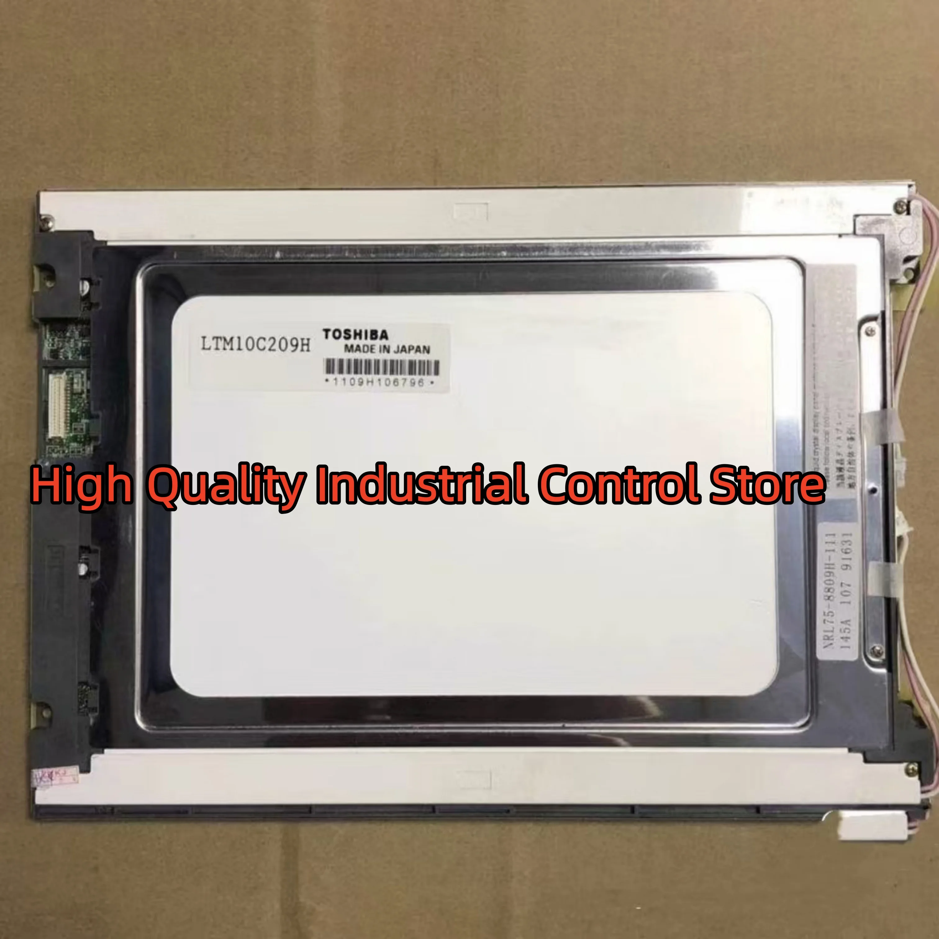 

LTM10C209H новый LTM10C210 Жидкокристаллический экран (ЖК) в коробке