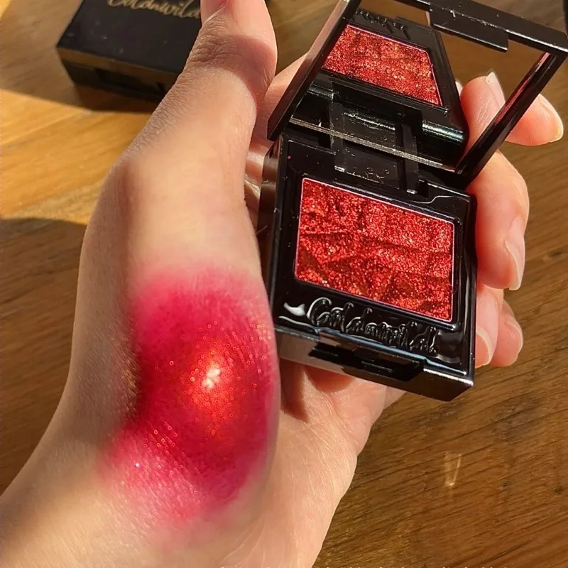

Coldnwild Chameleon Single Eyeshadow Red Smoky Shade, Waterproof Long-Lasting,Highly Pigmented for Cosplay & Bold Eye Makeup