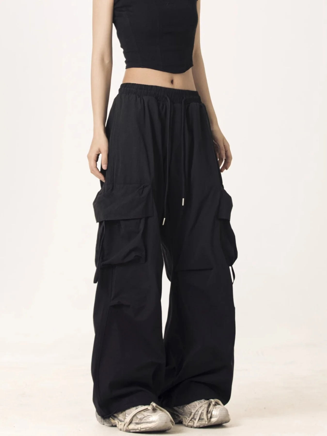 Pantaloni sportivi casual comodi e larghi di nuovo stile primavera e autunno, pantaloni lunghi versatili alla moda, abbigliamento da pendolarismo retrò americano dimagrante a vita alta, pantaloni cargo retrò americani per le donne