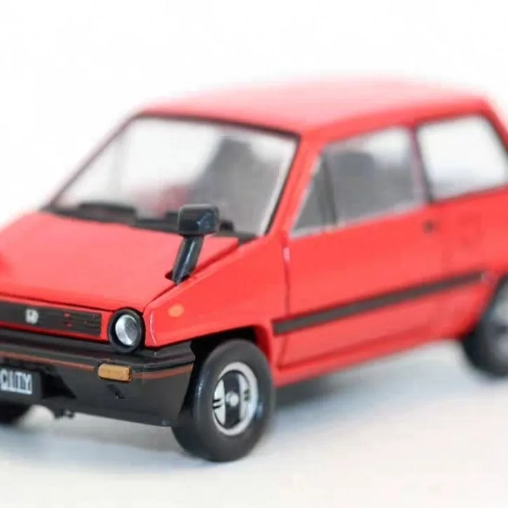 Aoshima Qingdao Society Gashapon Toy Car Honda City Vintage Old Car Model