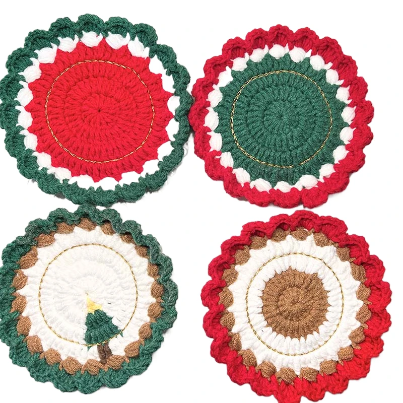 Retro Hand Crochet Christmas Coaster Reusable Insulation Pad Coffee Coaster Non-Slip Base Table Accessories for Xmas Party Daily