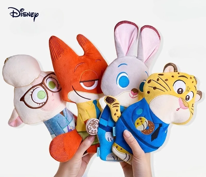 

Zootopia Character Plush Keychain Pouch Bag - Mini Cute Coin Purse Charm for Keys, Gift for Women Girls