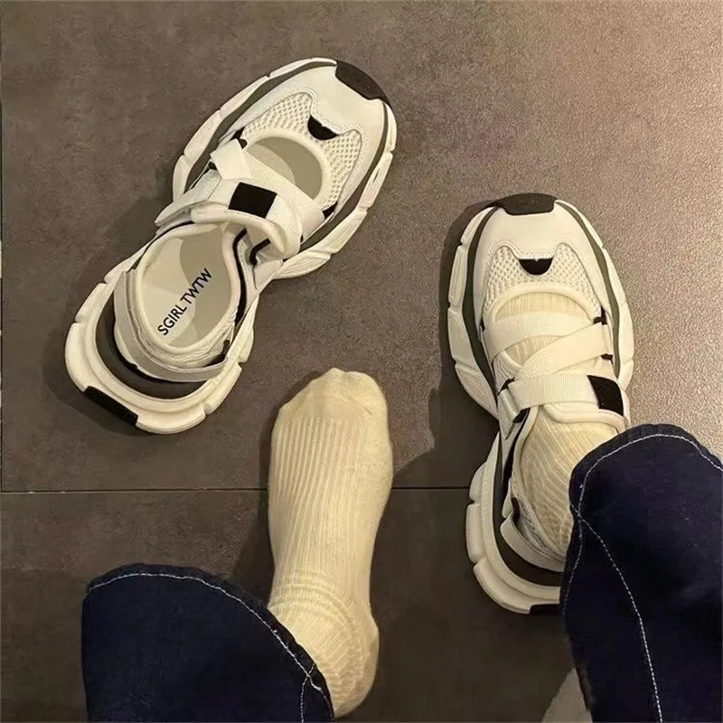 

2025 Summer Hot Selling New Women's Baotou Breathable Mesh Lightweight Casual Dad Shoes Sneaker Zapatos De Mujer