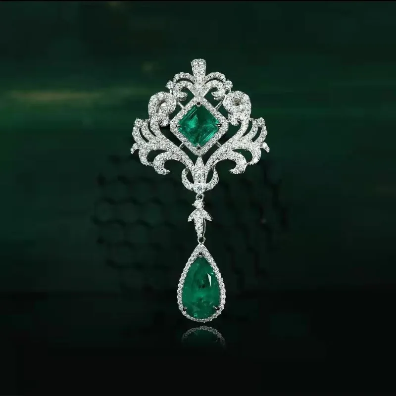

Douyin Live Stream New Luxury Imitation Emerald Ruby Pendant, Slightly Inlaid with Diamond Hollow Water Drop Pear-shaped Necklac