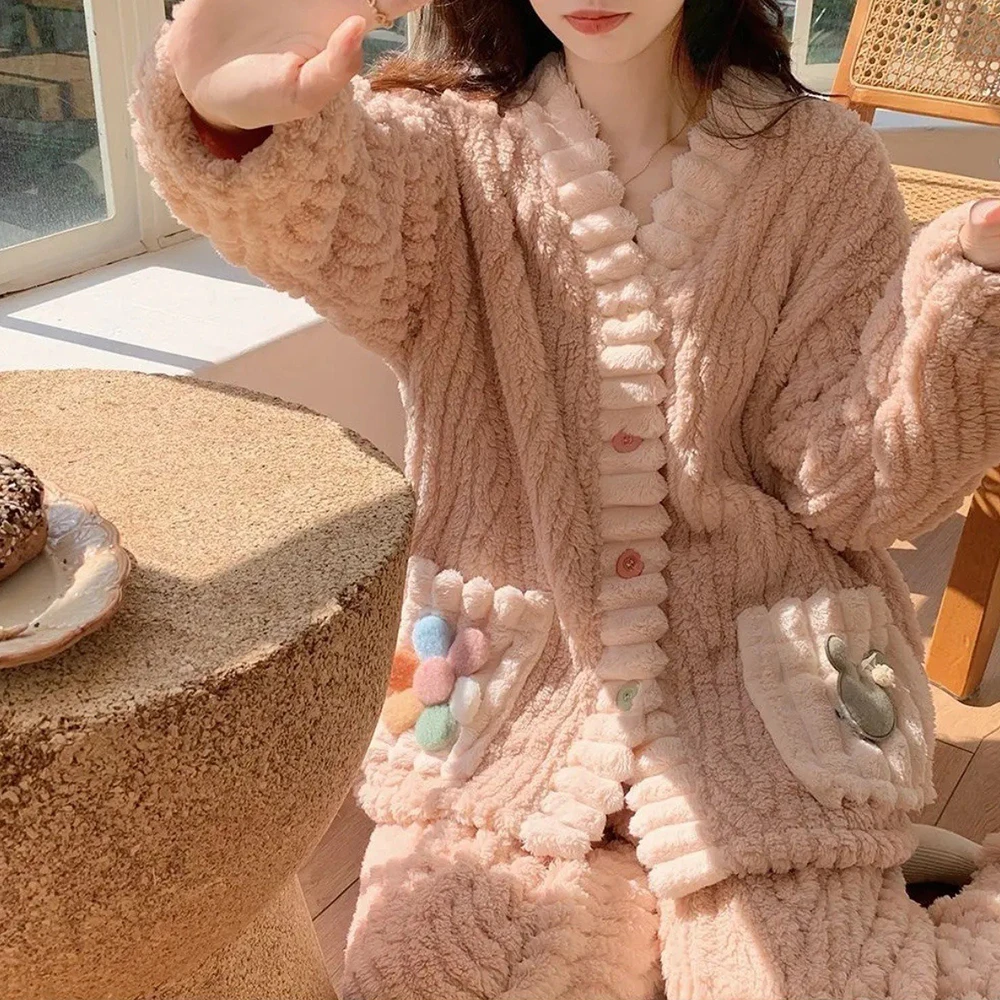 

Thickened Coral Fleece Pajamas Set Women's Autumn Winter Warmth Cardigan Style Comfortable Home Clothes Rainbow Flower Design